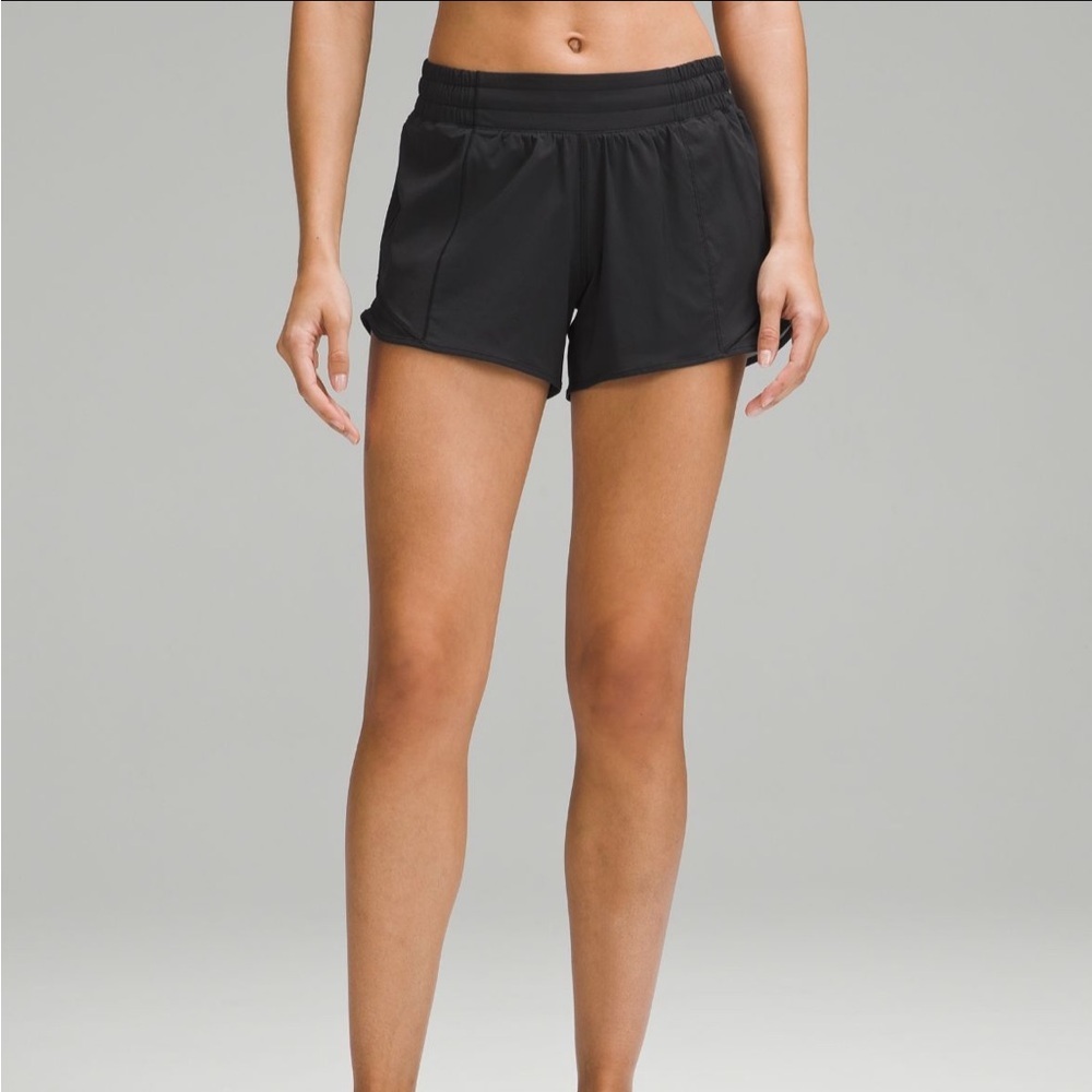 Lululemon Hotty Hot LR Lined Shorts in Black Size 14